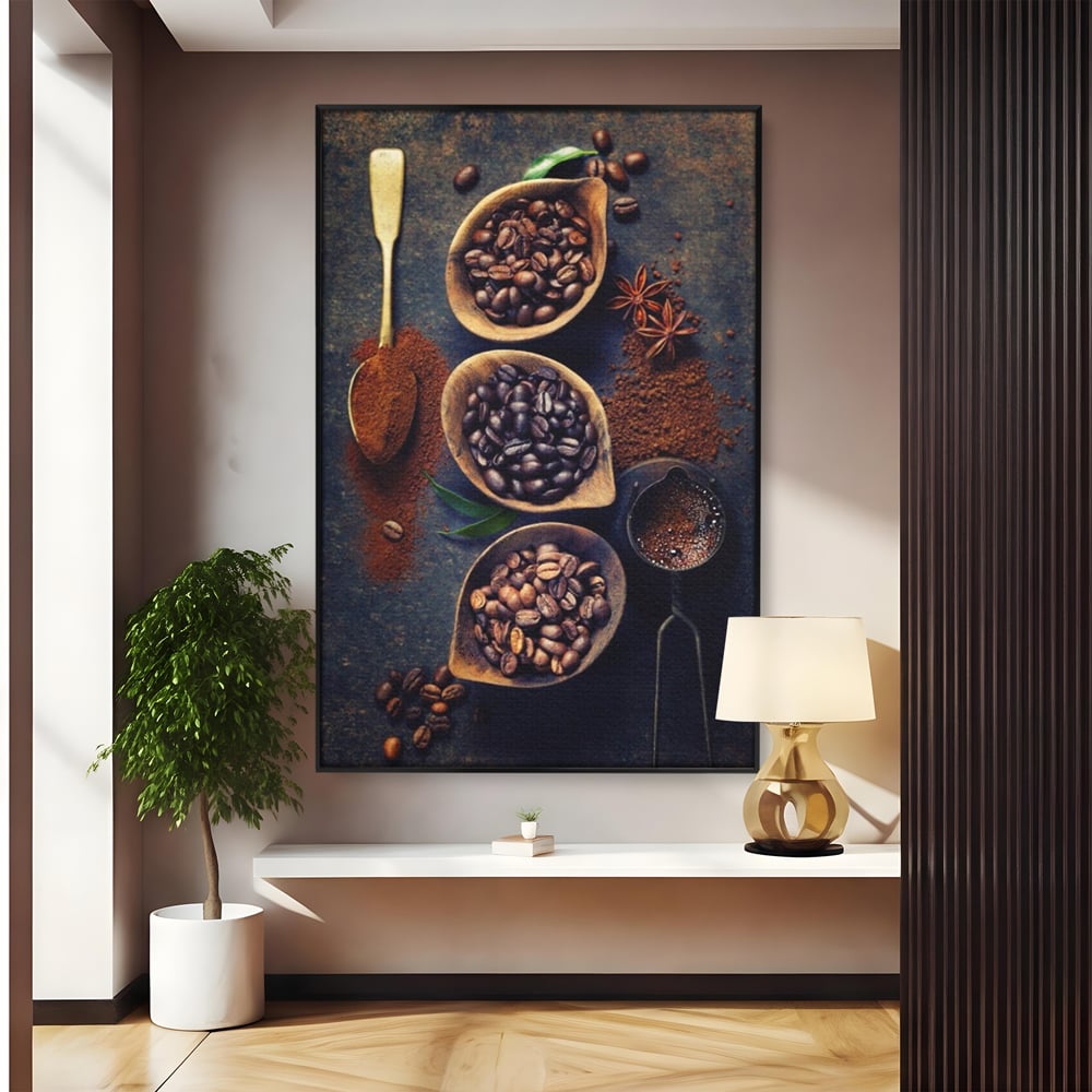 Tablou canvas cu tablou cu boabe de cafea in linguri de lemn, in rama de aluminiu negru